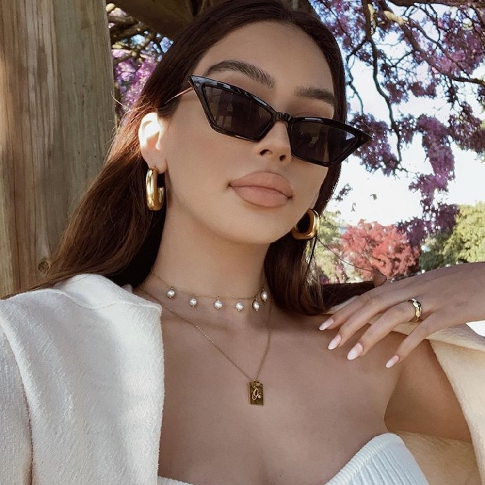 Retro Black Sunglasses